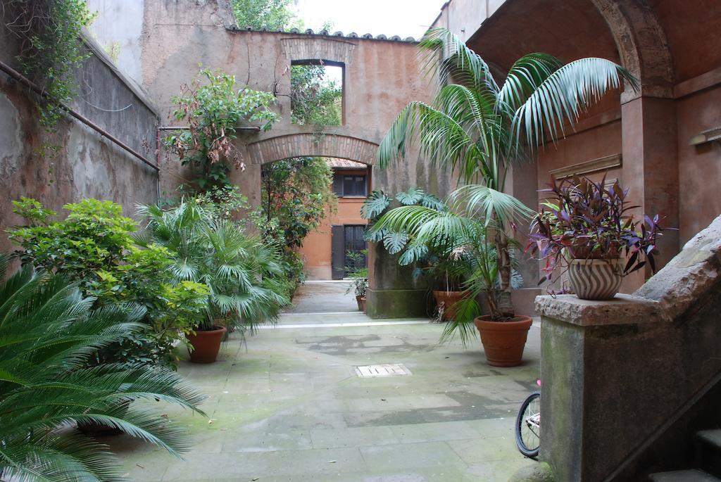 Palazzo Velli Suites Roma Exterior foto